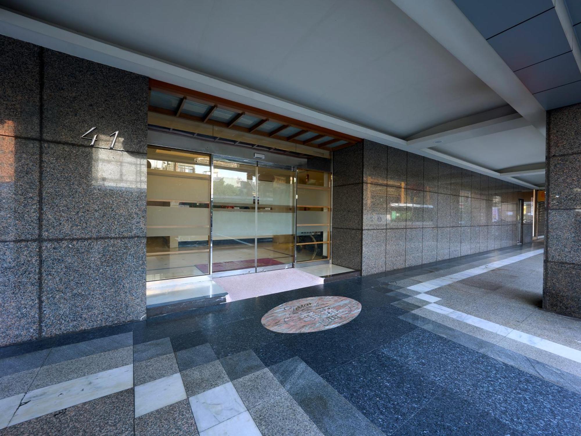 華麗大飯店ferrary Hotel Taipei Exterior photo