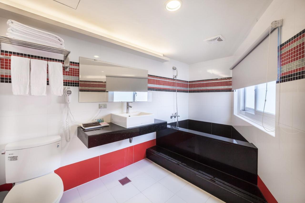 華麗大飯店ferrary Hotel Taipei Exterior photo